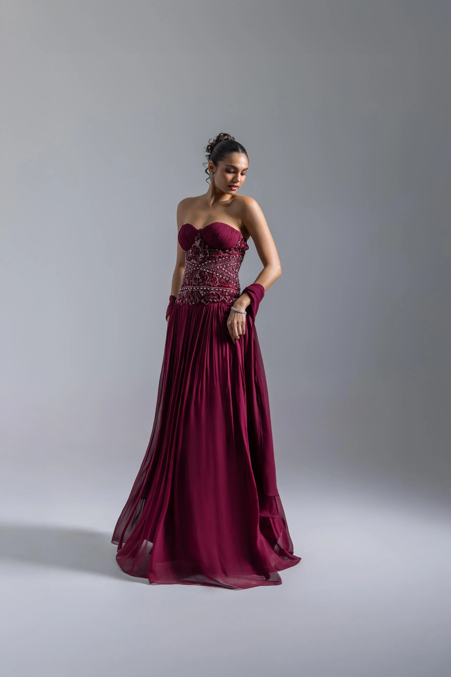 LOOK 06 - Image 3