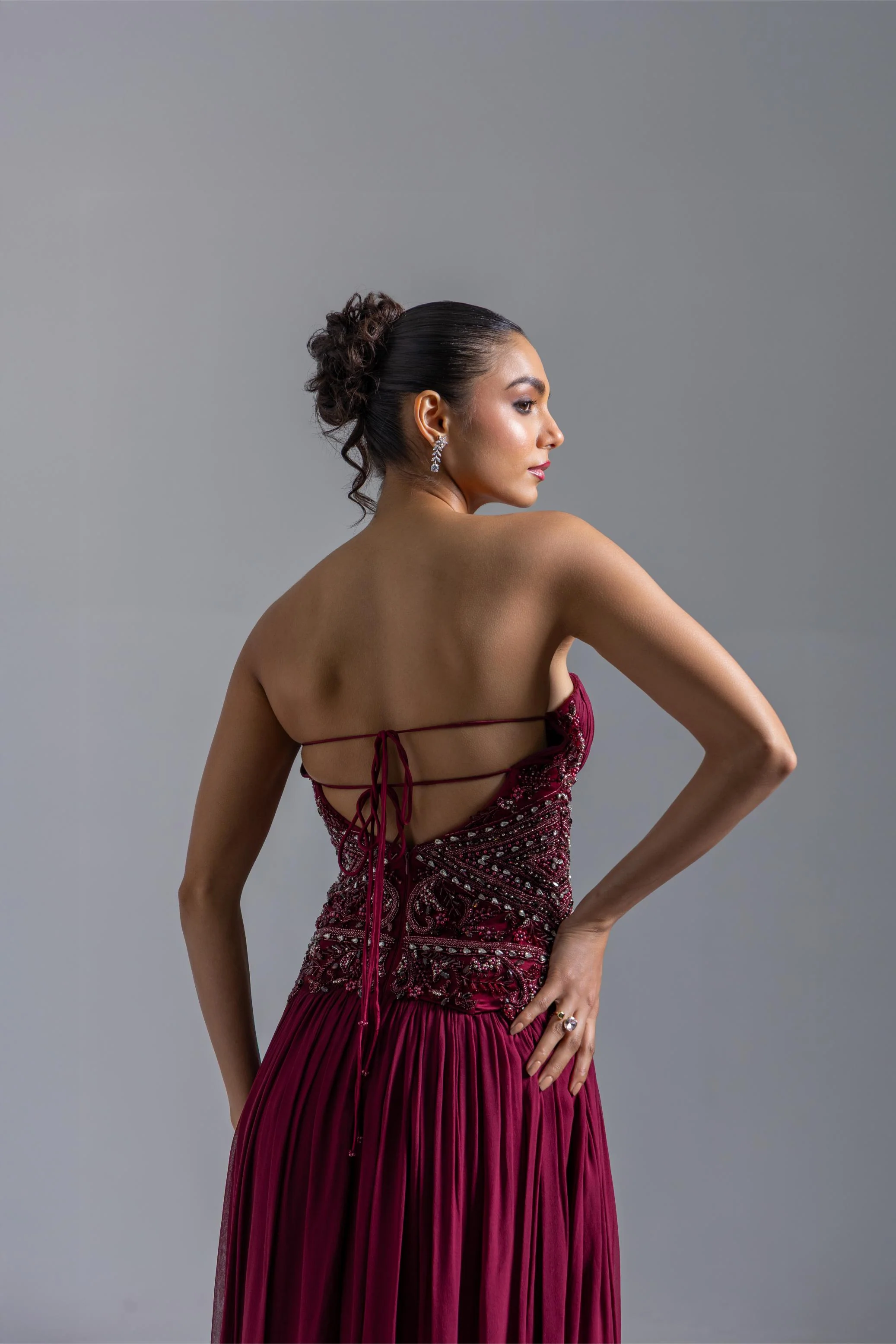 LOOK 06 - Image 6