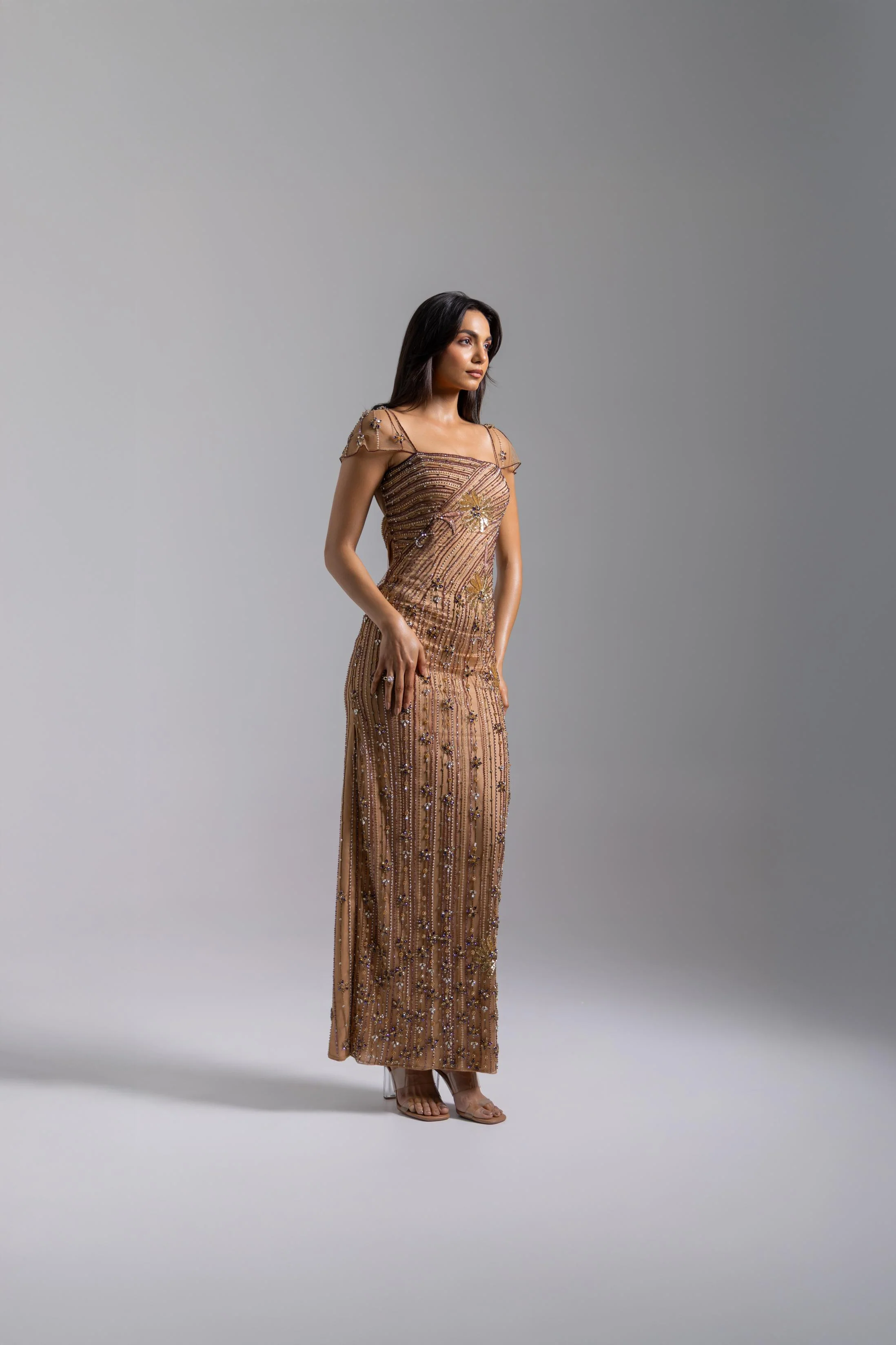 LOOK 05 - Image 5