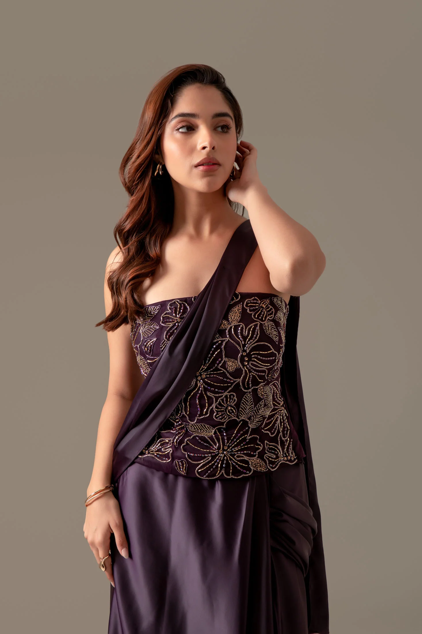 Plum Corset Saree - Image 10