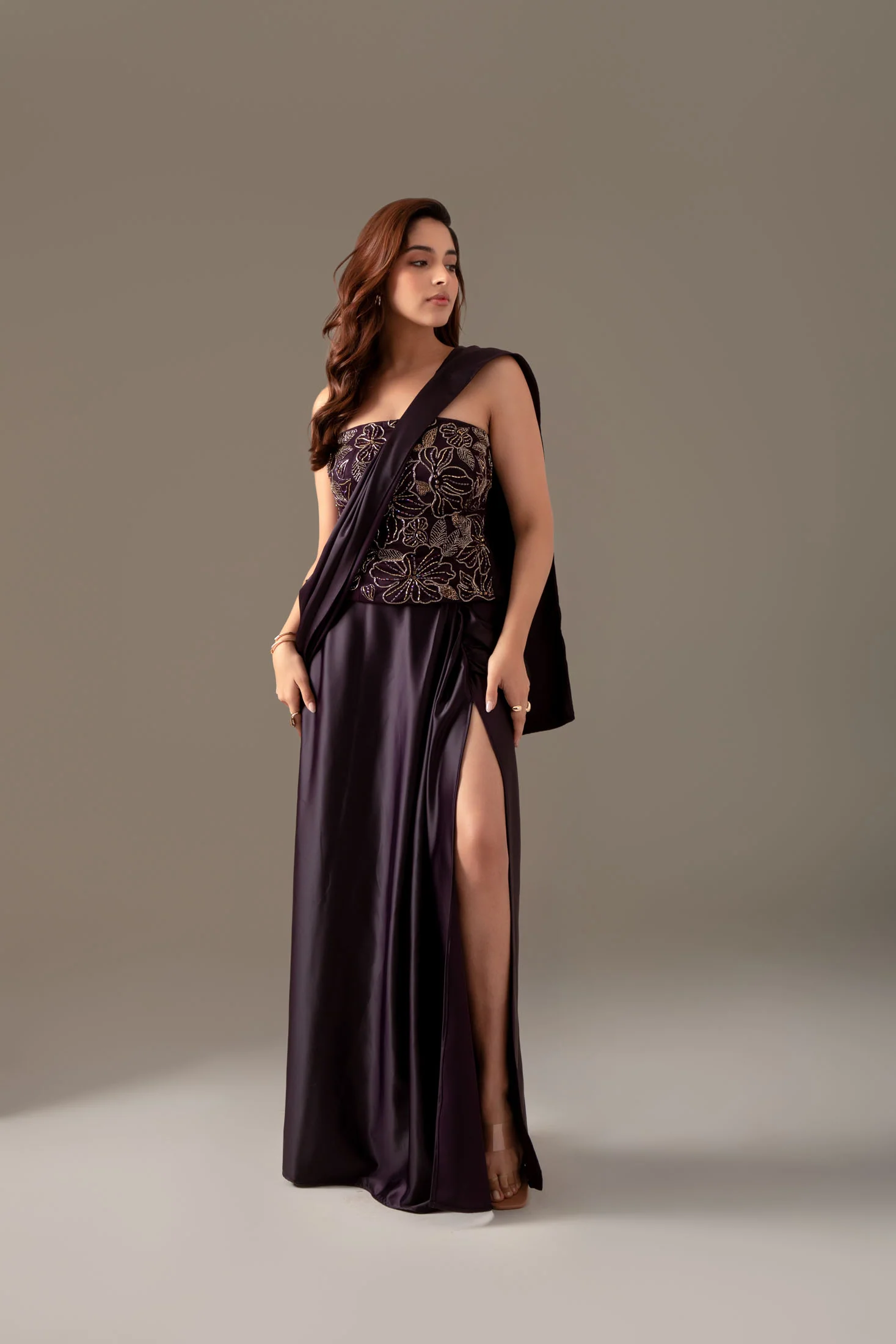 Plum Corset Saree - Image 3